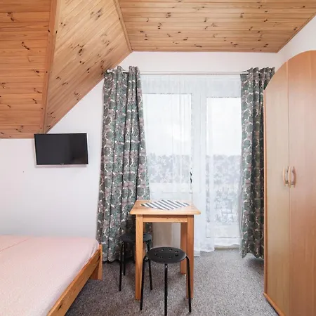 Chyba Wyspa, Homestay szállás