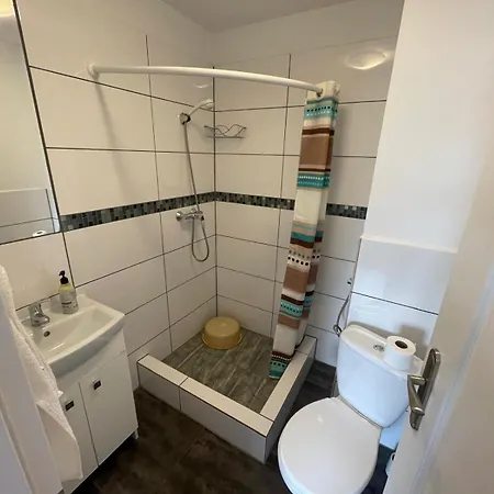 Chyba Wyspa, Accommodatie bij particulieren *